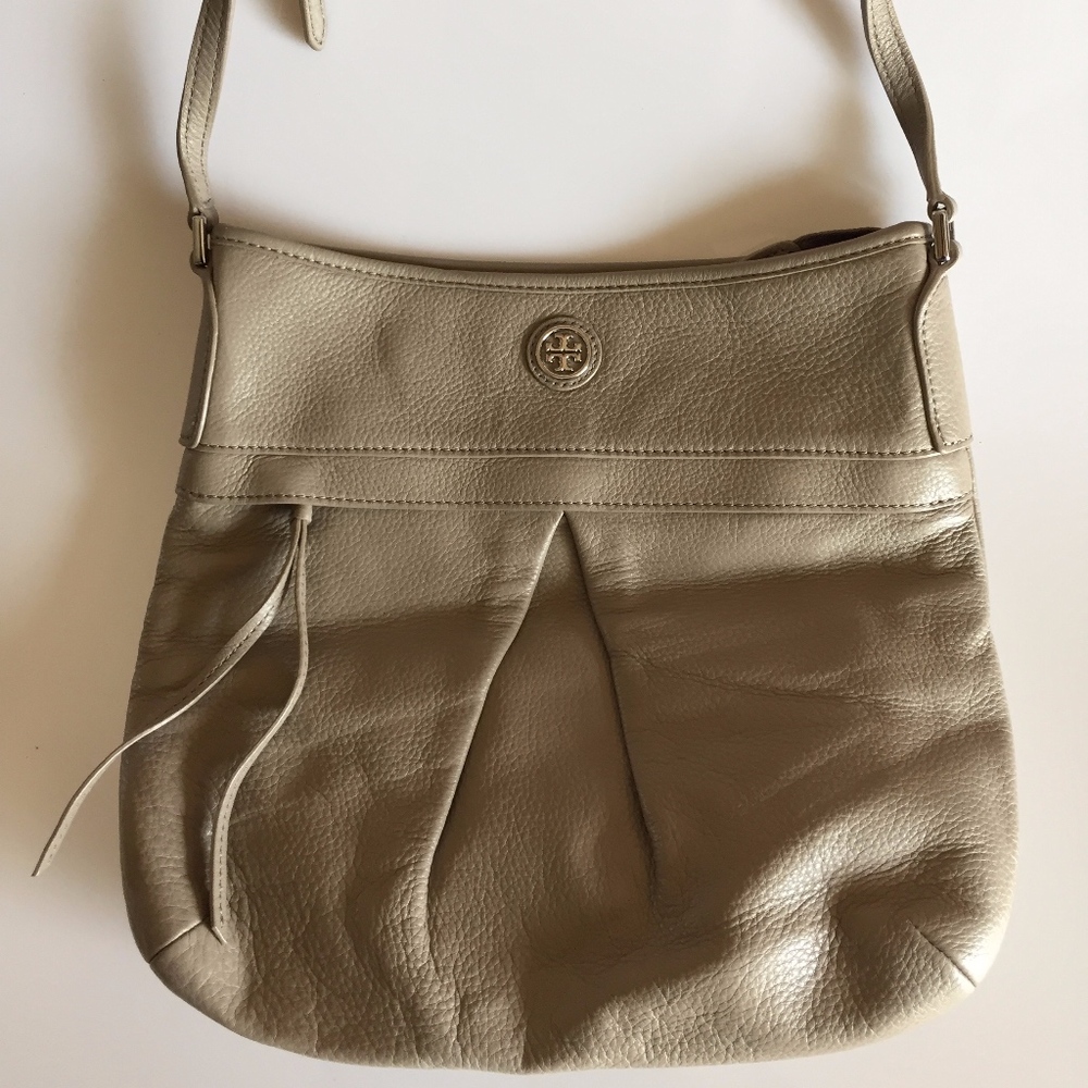 Tory Burch Pebbled Leather Swingpack Crossbody